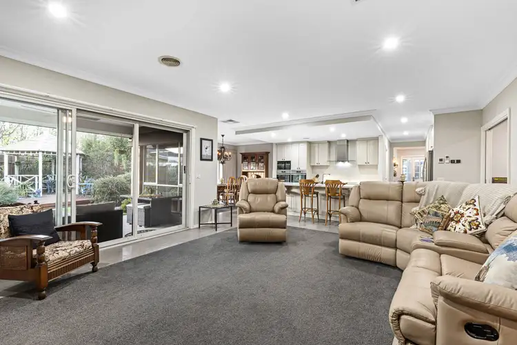 Fifth view of Homely house listing, 10 Signature Drive, Alfredton VIC 3350