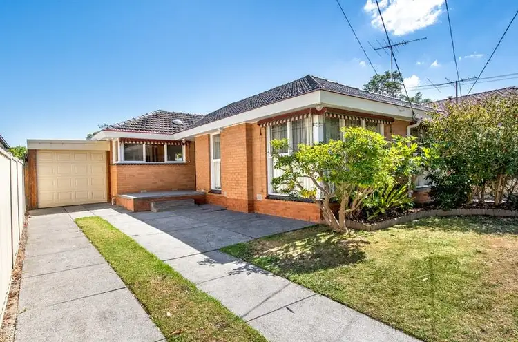 54 Newhaven Road, Burwood East VIC 3151