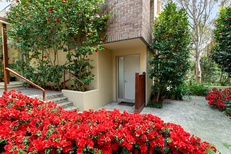 Third view of Homely apartment listing, 2/1 Muir Street, Hawthorn VIC 3122