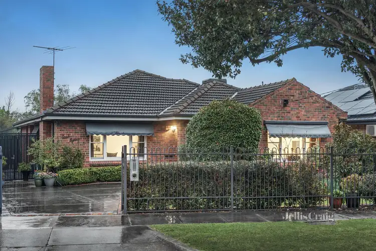 16 Stockdale Avenue, Bentleigh East VIC 3165