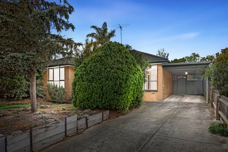 42 Silver Ash Avenue, Ashwood VIC 3147
