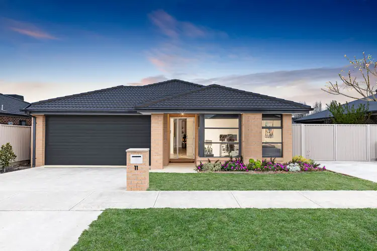 11 Edwina Road, Winter Valley VIC 3358