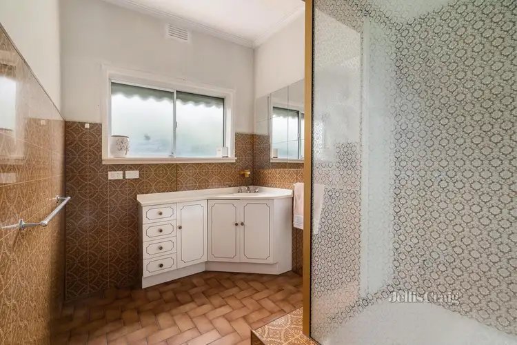 Fifth view of Homely house listing, 1/573 South Road, Bentleigh VIC 3204