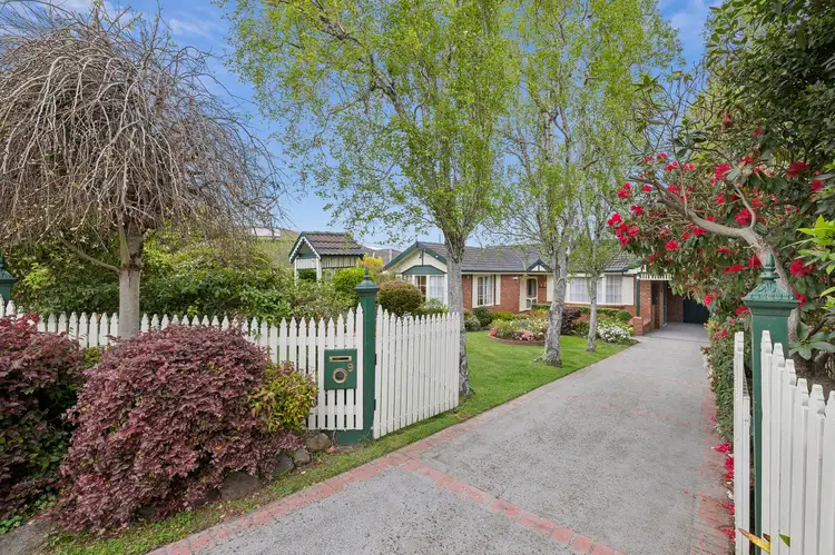 Main view of Homely house listing, 9 Dallas Street, Mount Waverley VIC 3149