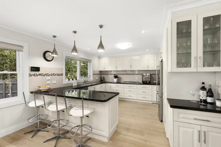 Third view of Homely house listing, 4 Ashbury Court, Mount Waverley VIC 3149