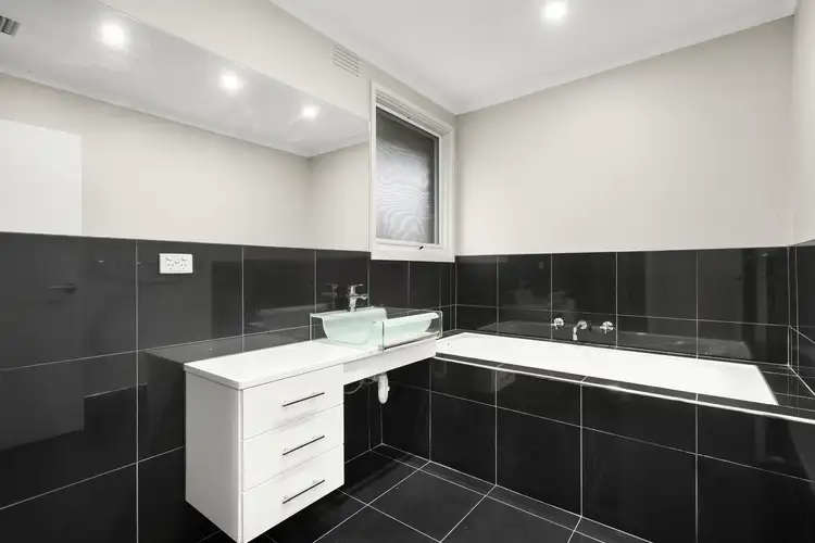 Sixth view of Homely house listing, 1 Ryder Court, Mount Waverley VIC 3149