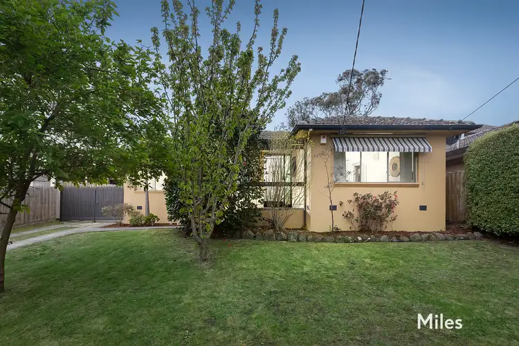 6 Corandirk Place, Yallambie VIC 3085