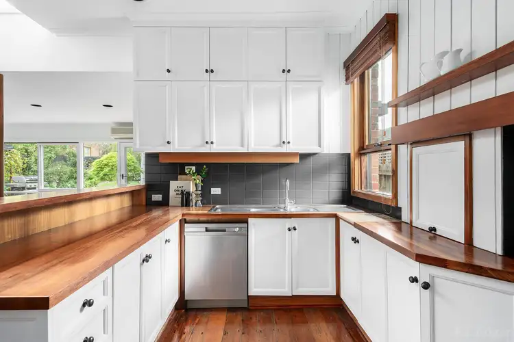Sixth view of Homely house listing, 8 Allambee Avenue, Camberwell VIC 3124