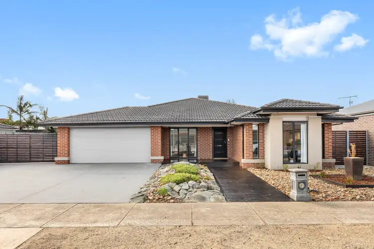 16 Morrow Crescent, Leopold VIC 3224