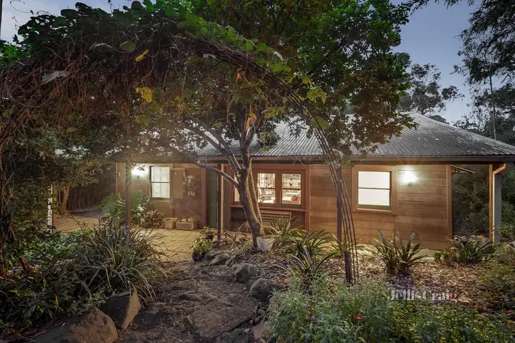 5 Rodda Parade, Eltham VIC 3095