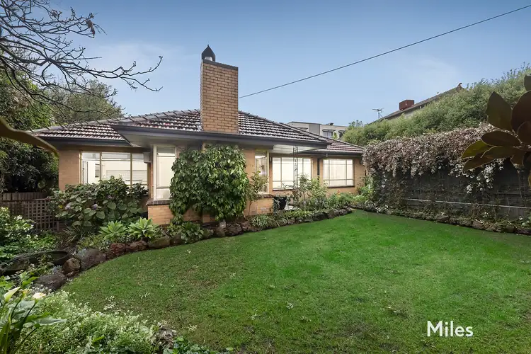 Main view of Homely house listing, 2 St James Road, Heidelberg VIC 3084