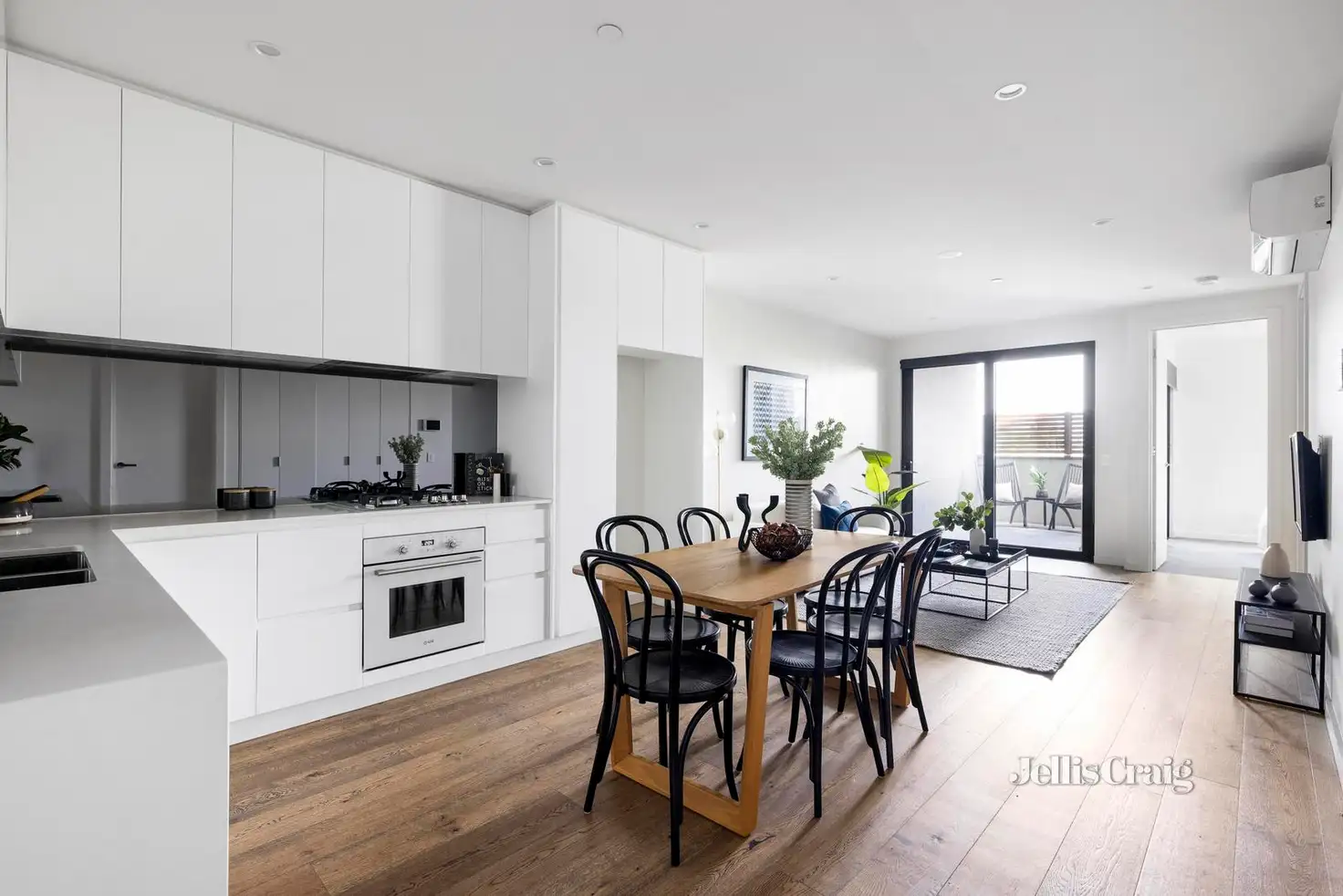 Main view of Homely apartment listing, 108/25 Nicholson Street, Bentleigh VIC 3204