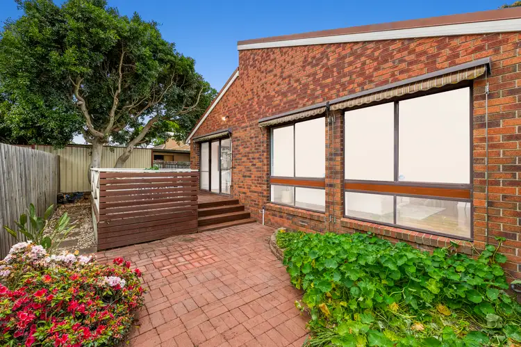 2/54 Crawford Road, Clarinda VIC 3169