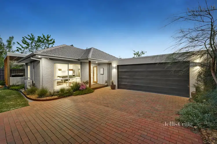 10 Otley Lane, Brighton East VIC 3187
