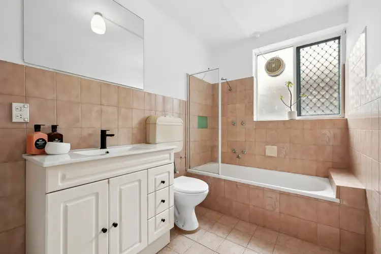 Fifth view of Homely apartment listing, 8/6 Osborne Avenue, Glen Iris VIC 3146
