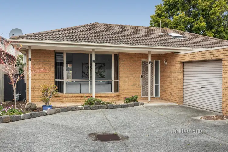 2/52 Tudor Street, Bentleigh East VIC 3165