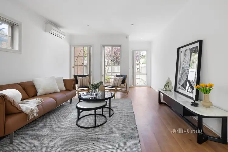 2/1D Tovan Akas Avenue, Bentleigh VIC 3204