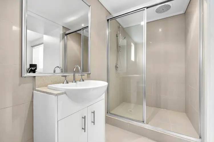 Sixth view of Homely unit listing, 4/15 Sydney Street, Murrumbeena VIC 3163