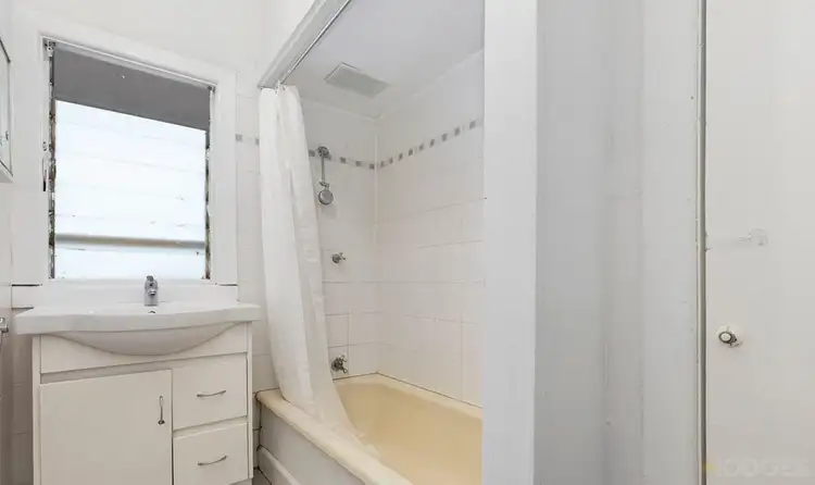 Seventh view of Homely house listing, 21 Elsie Grove, Edithvale VIC 3196