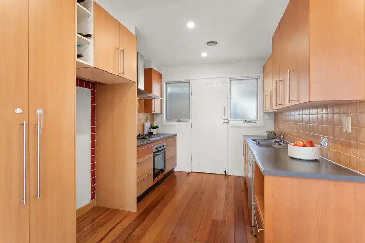 Fifth view of Homely unit listing, 2/969 Riversdale Road, Surrey Hills VIC 3127