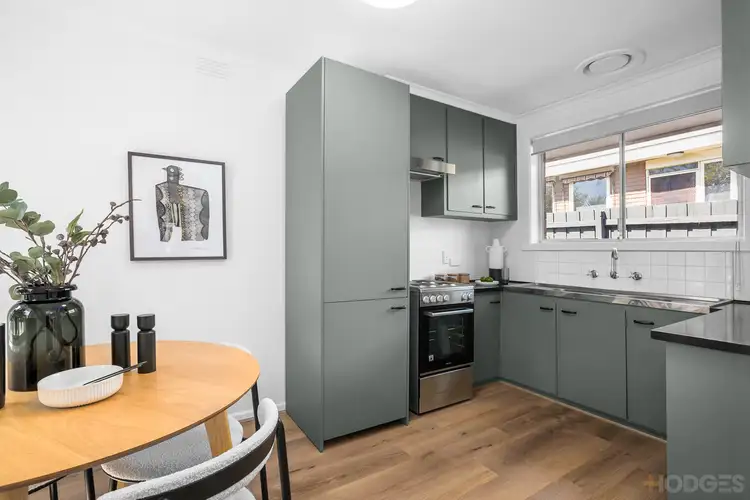 4/12 Blenheim Street, Bentleigh East VIC 3165