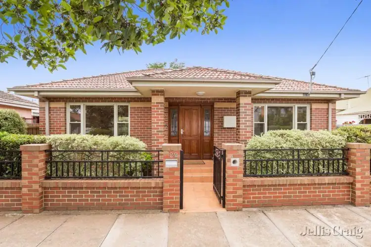 22 Elliott Avenue, Carnegie VIC 3163