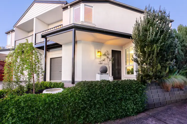 2/5 Heales Street, Mount Pleasant VIC 3350