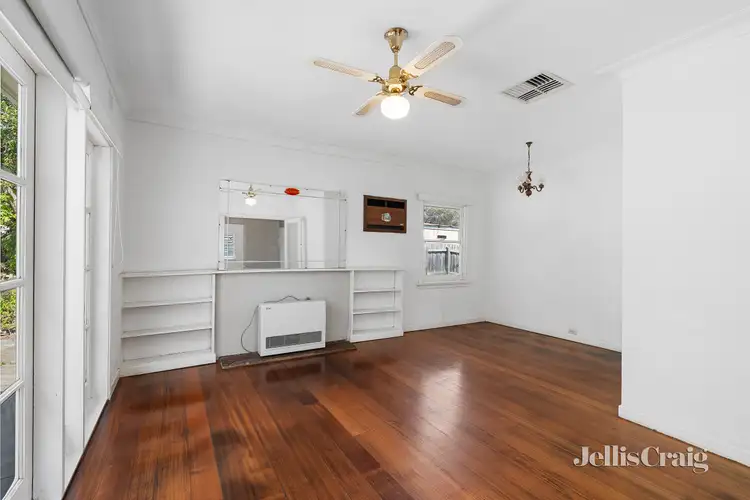 Third view of Homely house listing, 5 Munro Street, Macleod VIC 3085
