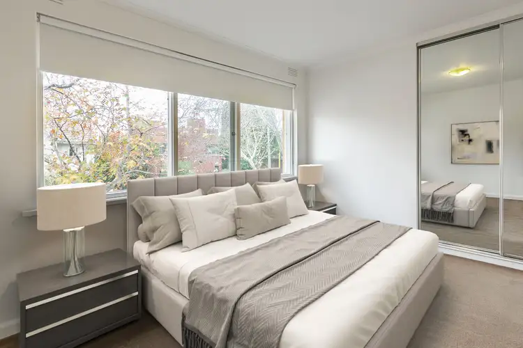 Fourth view of Homely apartment listing, 5/46 Foam Street, Elwood VIC 3184