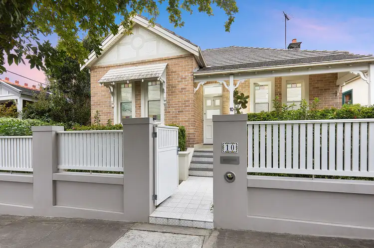 10 Goddard Street, Turrella NSW 2205