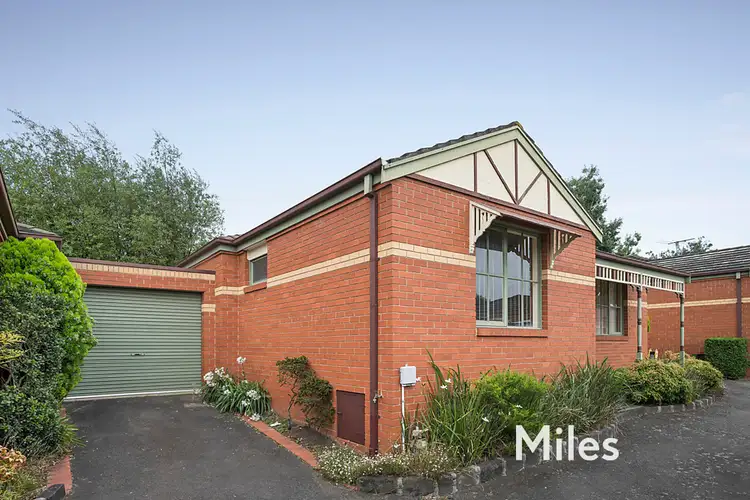 Main view of Homely unit listing, 4/111 Martins Lane, Viewbank VIC 3084