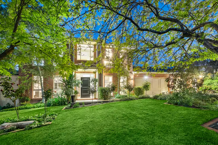 55 Tidcombe Crescent, Doncaster East VIC 3109