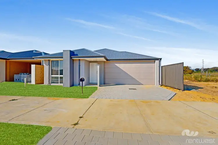 Main view of Homely house listing, 32 Coopworth Entrance, Haynes WA 6112