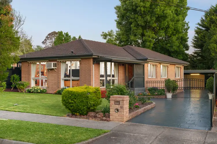10 Tortice Drive, Ringwood North VIC 3134