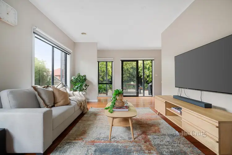 1/14 Arawatta Street, Carnegie VIC 3163