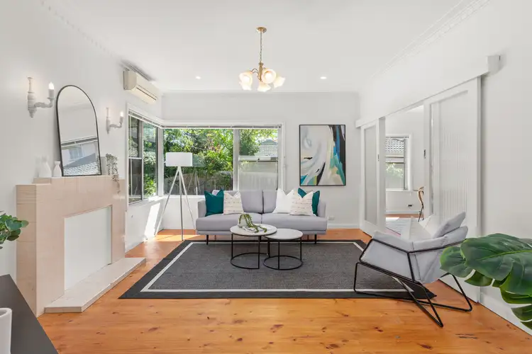 Second view of Homely unit listing, 2/87 Fakenham Road, Ashburton VIC 3147