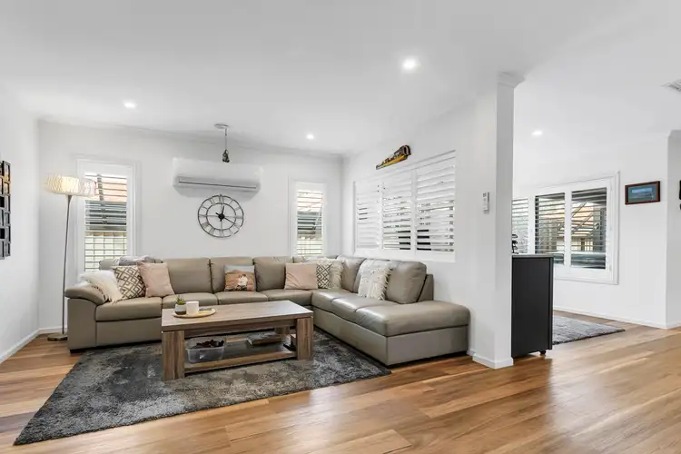 Sixth view of Homely house listing, 5 Riley Court, Pakenham VIC 3810