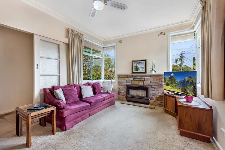 Second view of Homely house listing, 20 Neil Court, Bentleigh East VIC 3165