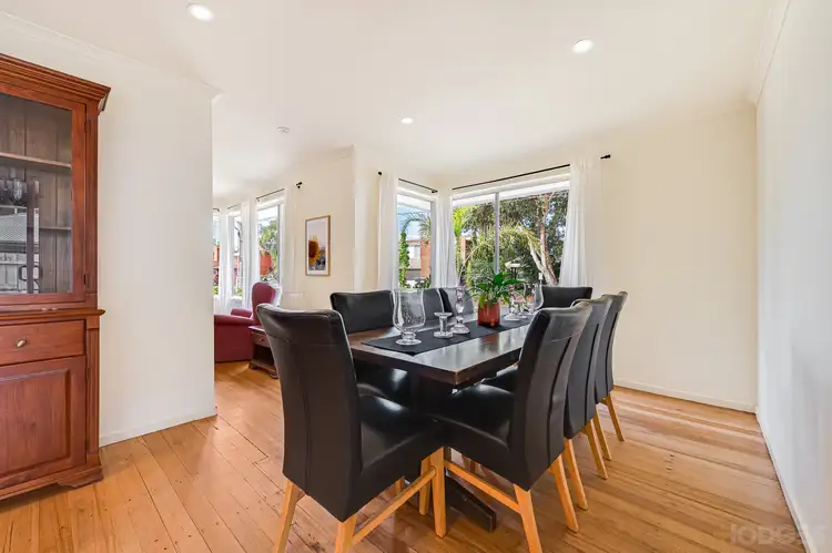 Fifth view of Homely house listing, 1 Murray Court, Werribee VIC 3030