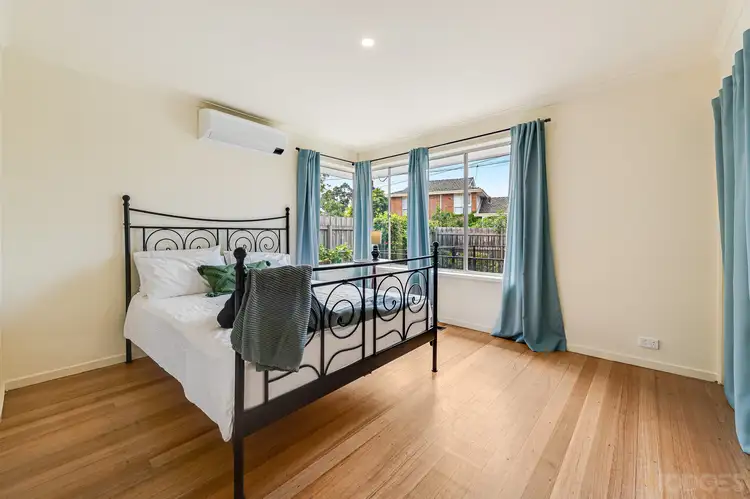 Sixth view of Homely house listing, 1 Murray Court, Werribee VIC 3030