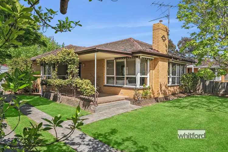 11 Digby Avenue