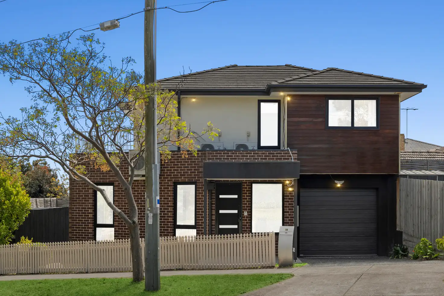Main view of Homely house listing, 15 Mitchell Avenue, Ashwood VIC 3147