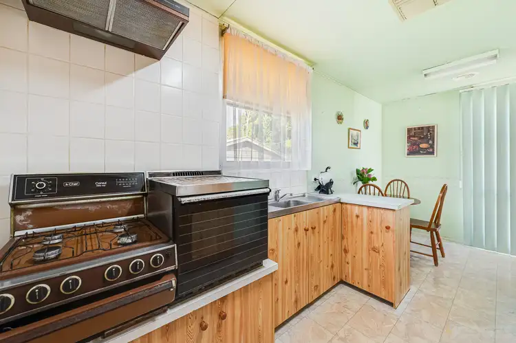 Fourth view of Homely house listing, 6 Richmond Crescent, Werribee VIC 3030