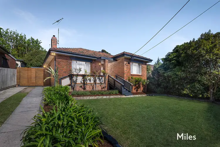 202 Rosanna Road