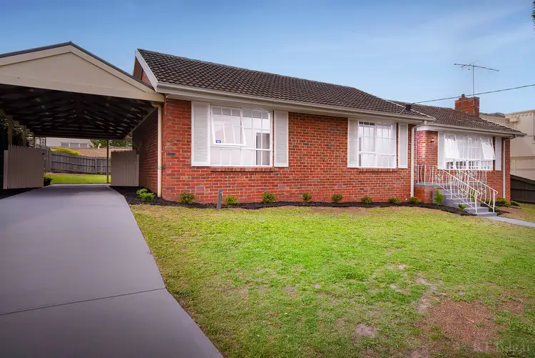 37 Bellara Street, Doncaster VIC 3108