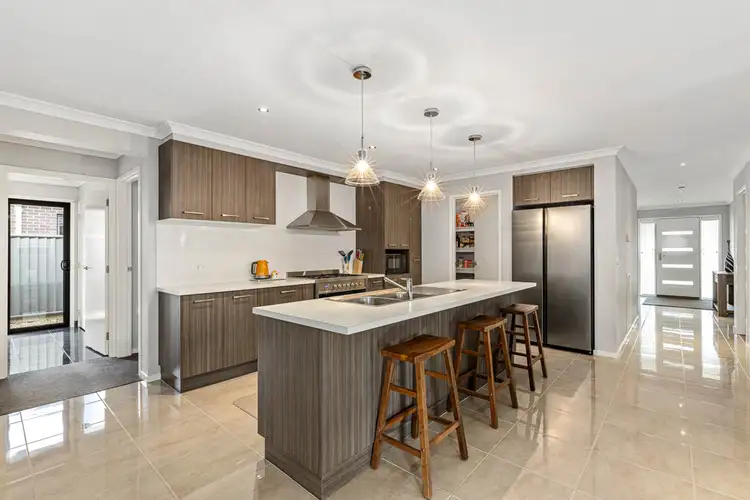 Third view of Homely house listing, 3 Greenhaven Court, Mount Clear VIC 3350