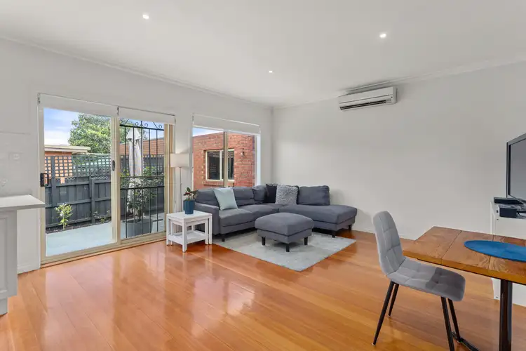 Third view of Homely unit listing, 2/15 Hillcrest Avenue, Chadstone VIC 3148