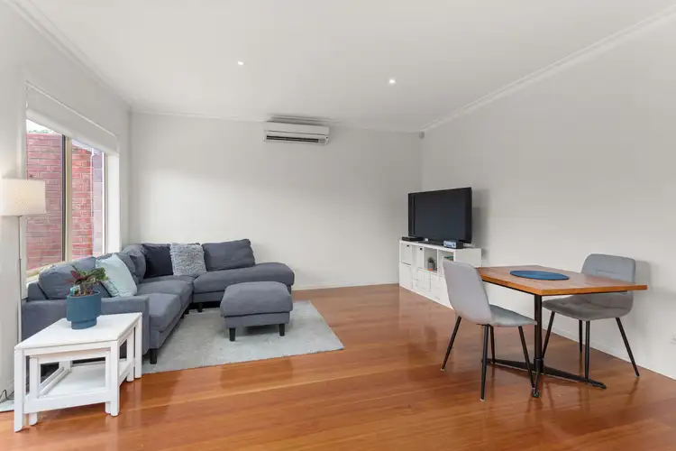 Fourth view of Homely unit listing, 2/15 Hillcrest Avenue, Chadstone VIC 3148