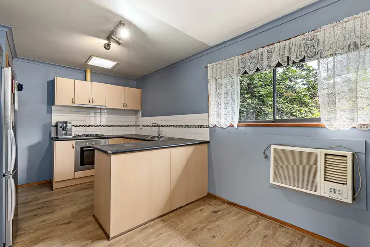 Third view of Homely house listing, 9 Dianne Court, Canadian VIC 3350