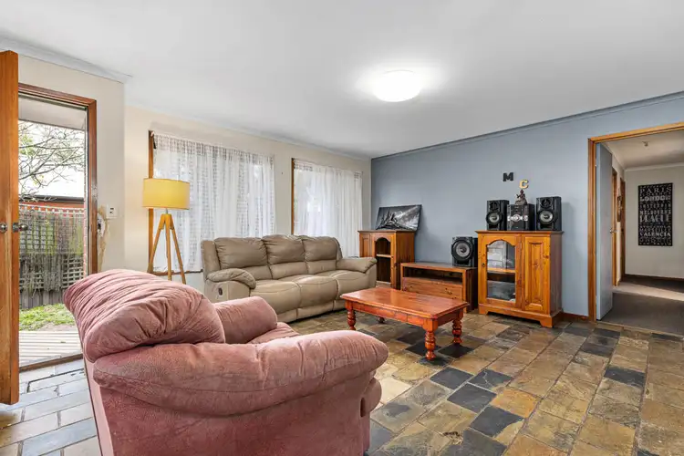 Fourth view of Homely house listing, 9 Dianne Court, Canadian VIC 3350